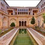 Kashan with its stunning attractions